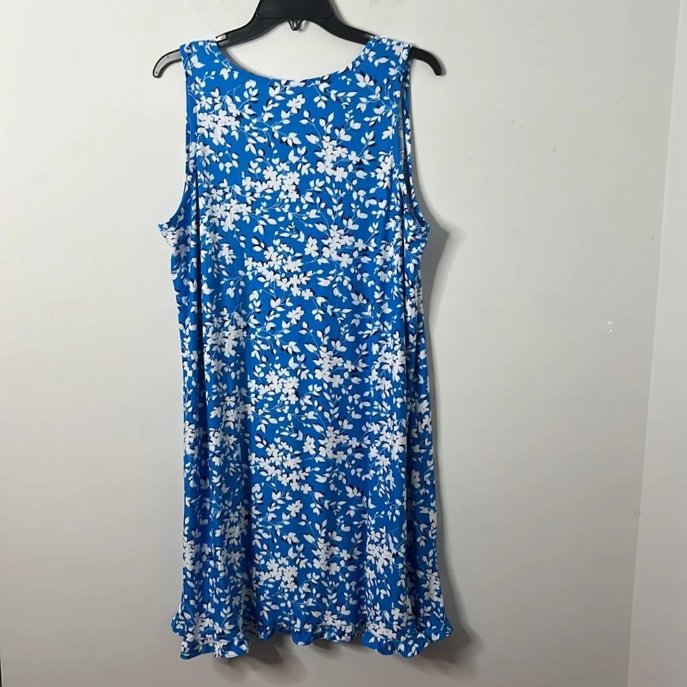 Draper James Intimates Blue Floral Sleeveless Nightgown Dress - Picture 7 of 9
